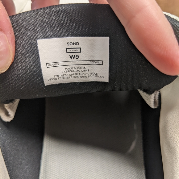 Vessis Soho Waterproof Sneakers, W9 - Picture 5 of 8